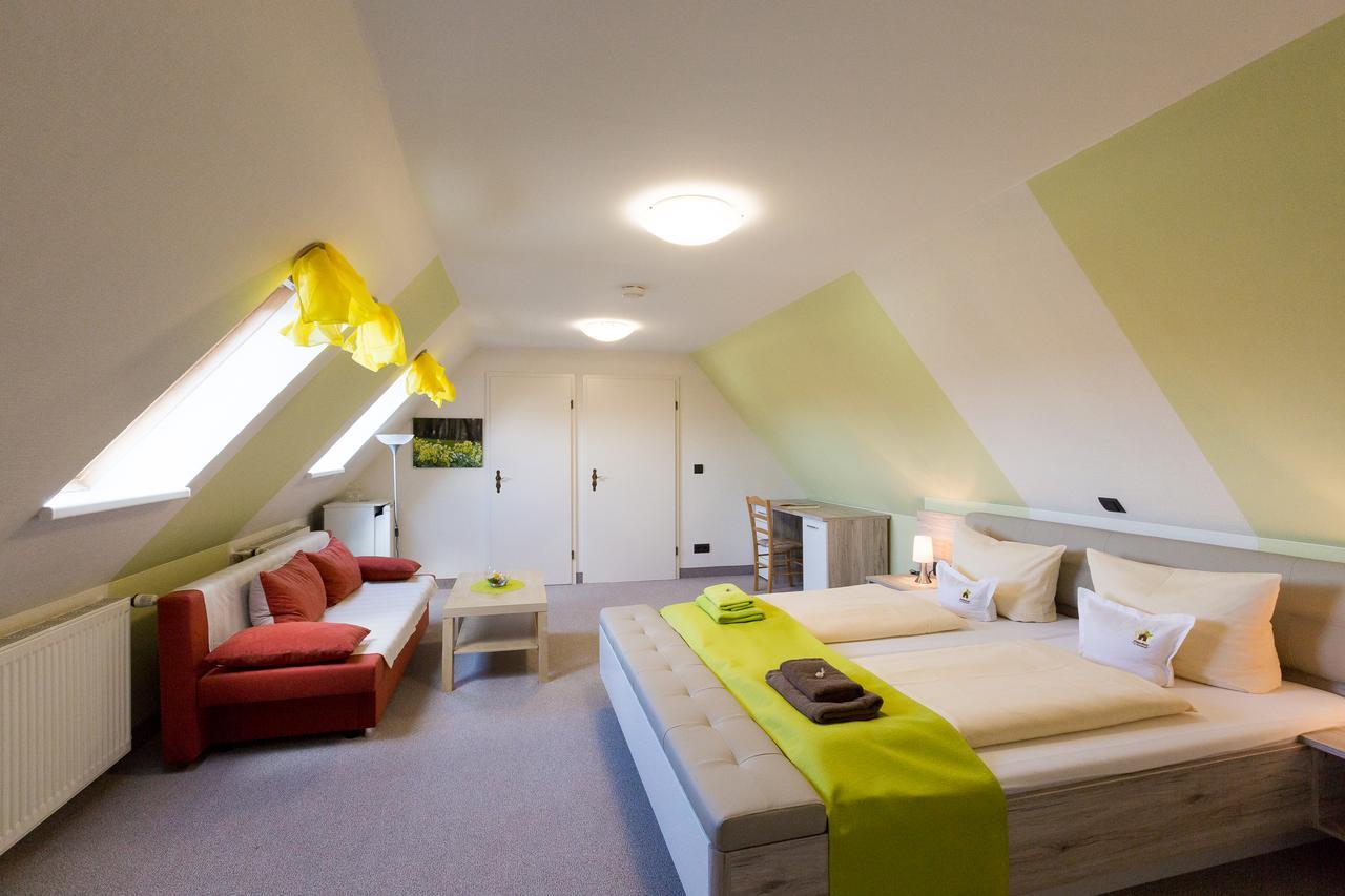 Kraeuterhotel Garni Zur Klostergrotte Nohra  외부 사진